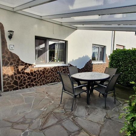 Gemuetliches Fachwerk Im Oberbergischen Apartment Wiehl Exterior foto